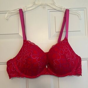 Savage X Fenty ribbon writing “bite me” push up red and pink bra. Size 40C